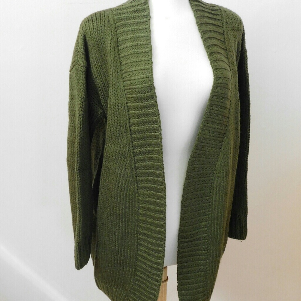 Dark green cardigan 💕On Sale💕